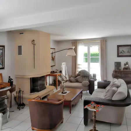 De Charme A Avec Piscine Privee * Ribérac