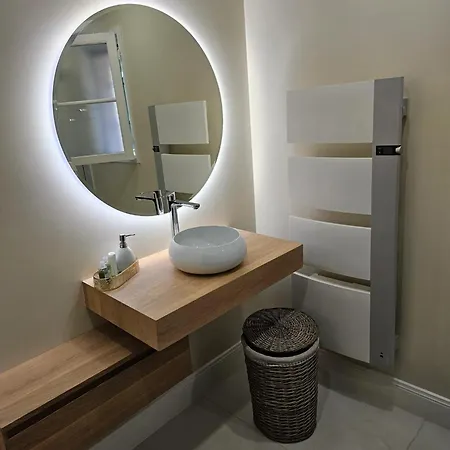 Villa De Charme A Avec Piscine Privee *