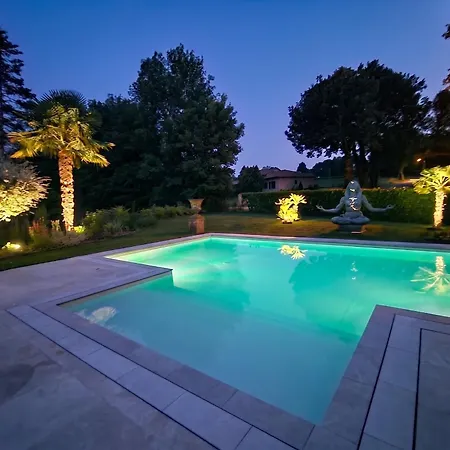 De Charme A Avec Piscine Privee