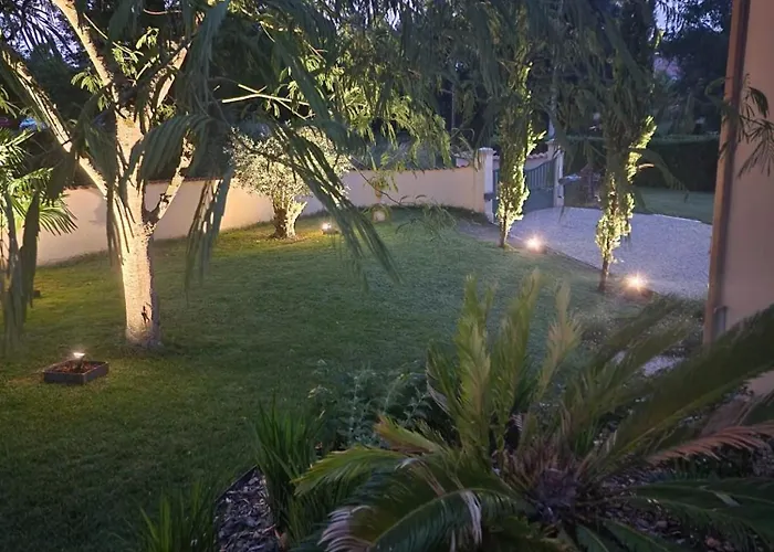 De Charme A Avec Piscine Privee